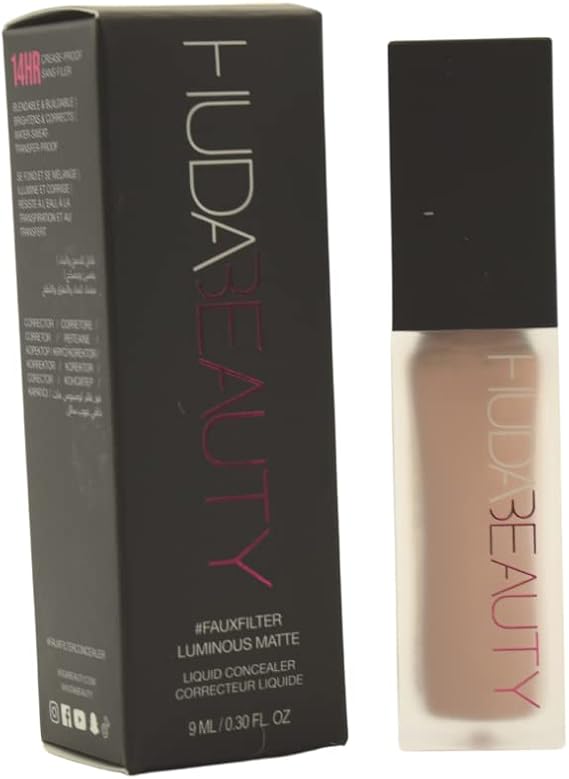 HUDA BEAUTY #FauxFilter Wrinkle-Free Correction Roller with Modular Cover, Luminous and Matte, Yogurt Drops, 1.5 Beige