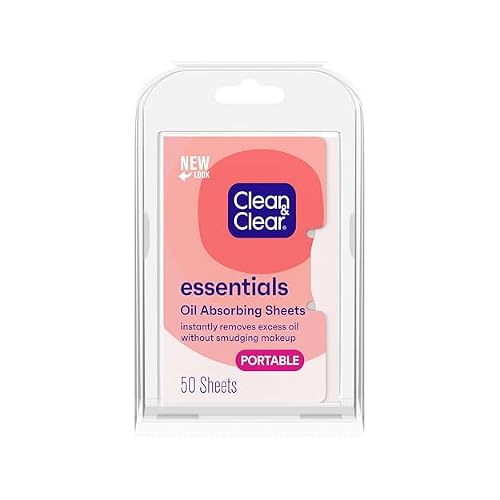 Clean & Clear Essentials Oil Absorbing Sheets, Portable Blotting Papers for Shine Control on the Face & Nose, Blotting Sheets Instantly Remove Excess Oil Without Smudging Makeup, 6 Pack