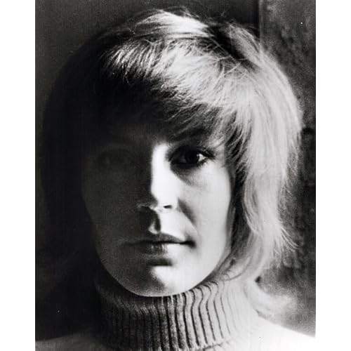 Helen Reddy classic 1970s era portrait Angie Baby singer 8x10 inch photo
