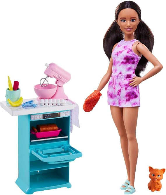 Barbie Doll & Kitchen Playset with Barbie doll (~10.5 in Brunette, Petite), Oven, Spinning Mixer, Pet Kitten & Baking Accessories, Gift for 3 to 7 Year Olds