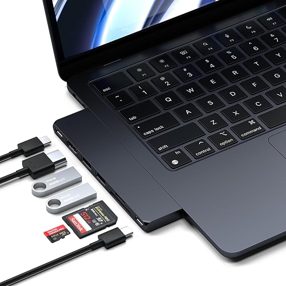 Satechi 7-in-1 USB-C Hub Pro Slim, 100W Charging, 4K HDMI, USB4, Midnight