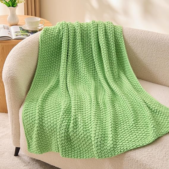 BEDELITE Cozy Chunky Cable Knit Throw Blanket for Couch