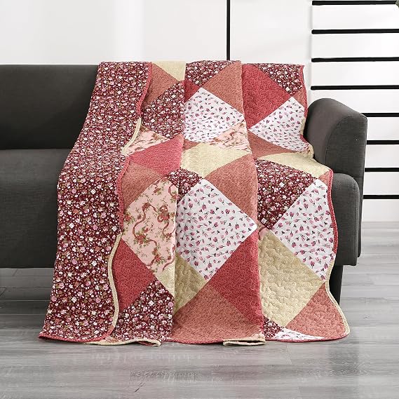 Qucover Quilted Bedspread Single Size, Multicolour Print Red Pink Beige Patchwork Quilt 150x200cm, Lightweight Soft Microfiber Floral Reversible Bed Throw Bedspread for All Seasons